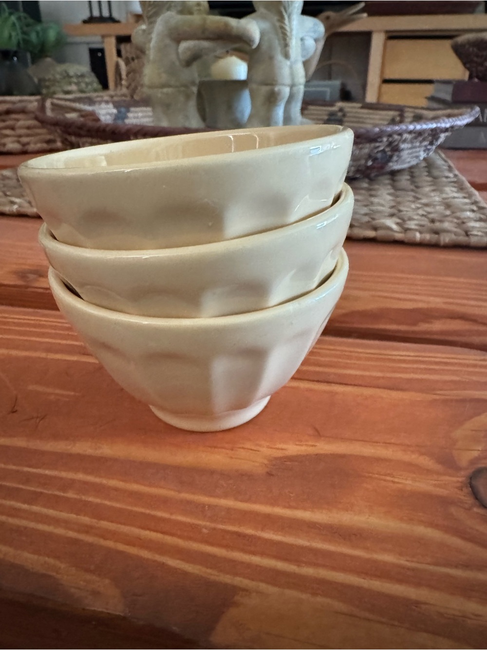 Anthropologie Mini Latte Bowls in butter cream Color - set of 3